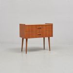 573607 Chest of drawers